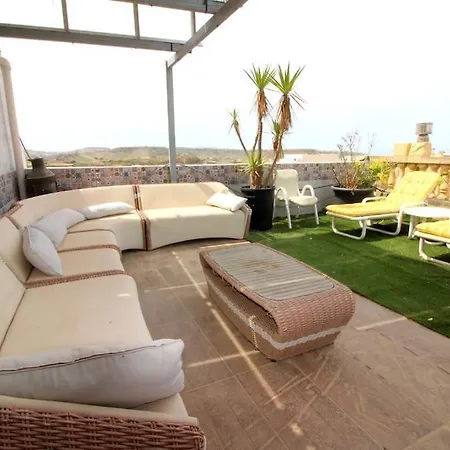 3 Bedroom Farmhouse * Xagħra