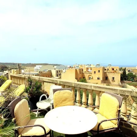 فيلة 3 Bedroom Farmhouse Xagħra