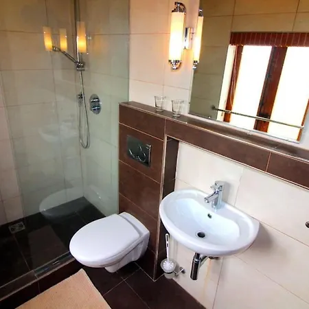 Villa 3 Bedroom Farmhouse Xaghra