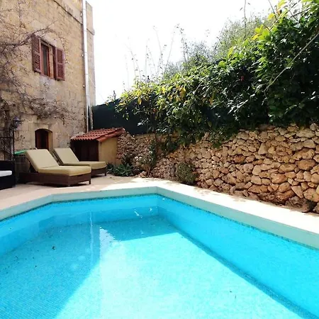 3 Bedroom Farmhouse Xaghra