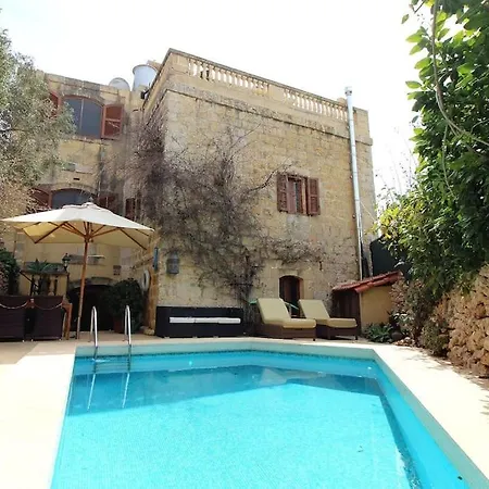 3 Bedroom Farmhouse Villa *