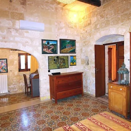 Villa 3 Bedroom Farmhouse