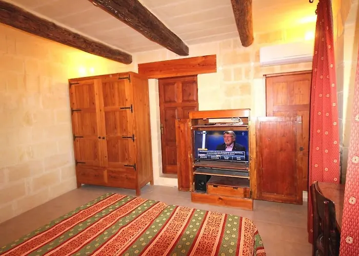 3 Bedroom Farmhouse Villa